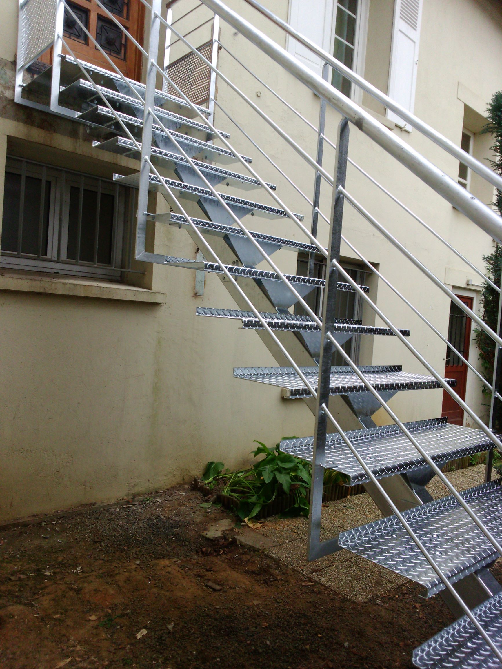 Escalier extérieur droit galvanisé - Escalier 14