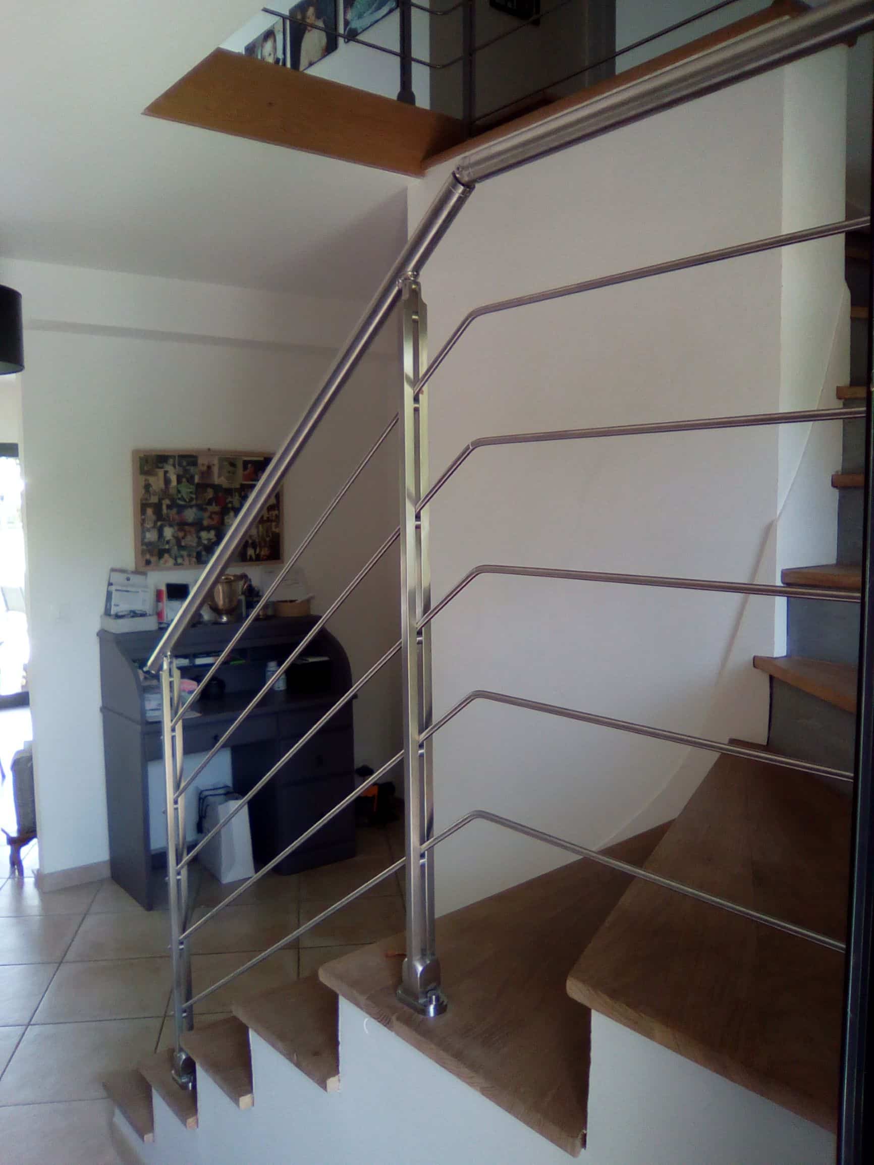 Garde-corps inox sur escalier - Escalier 14